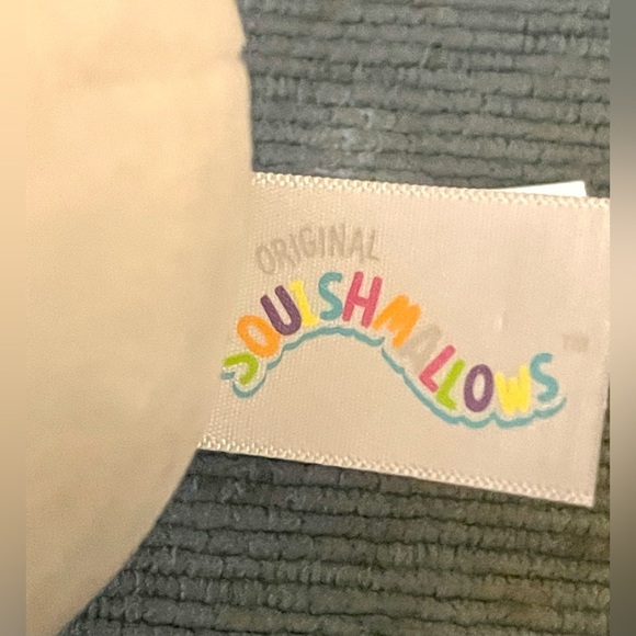 BNWT Pax Squishmallow Clip​​ - Picture 5 of 5